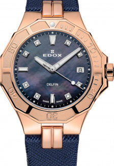 Diver Date Lady
